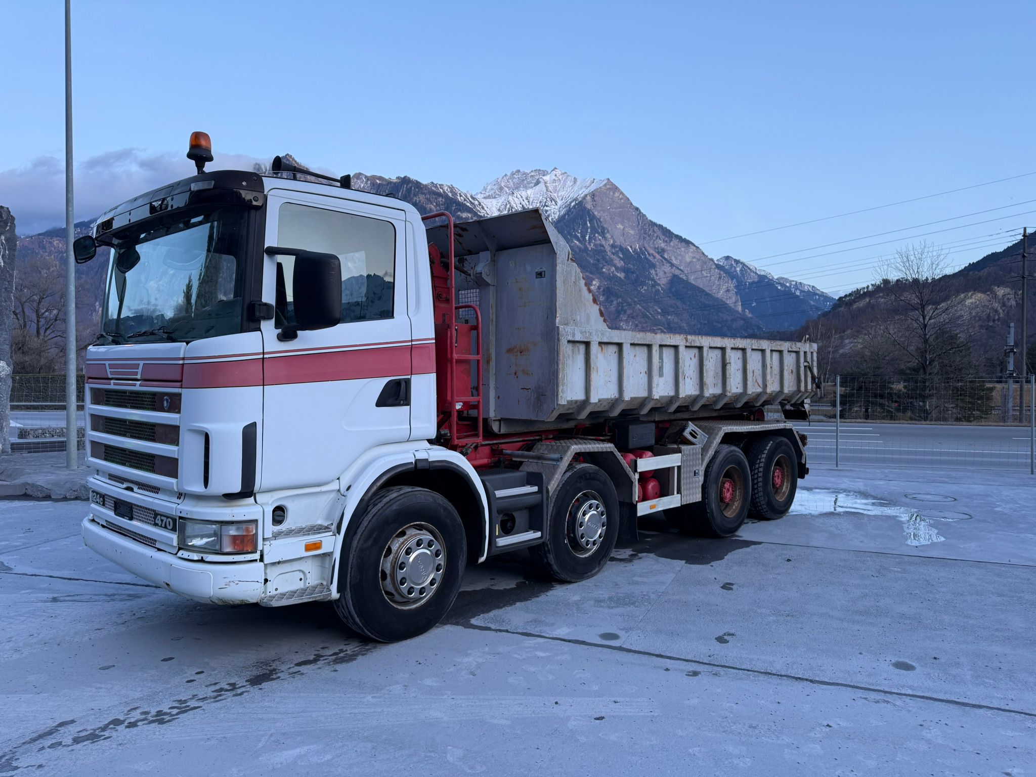 WhatsApp Image 2026-02-12 at 20.22.12 (3).jpeg