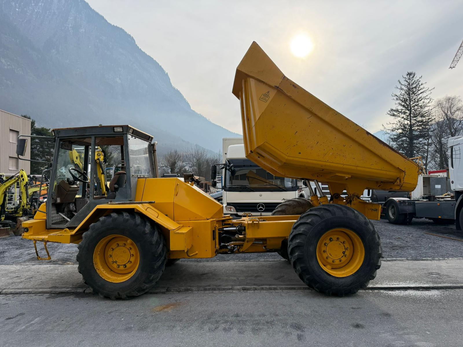 WhatsApp Image 2026-03-30 at 08.46.50 (1).jpeg