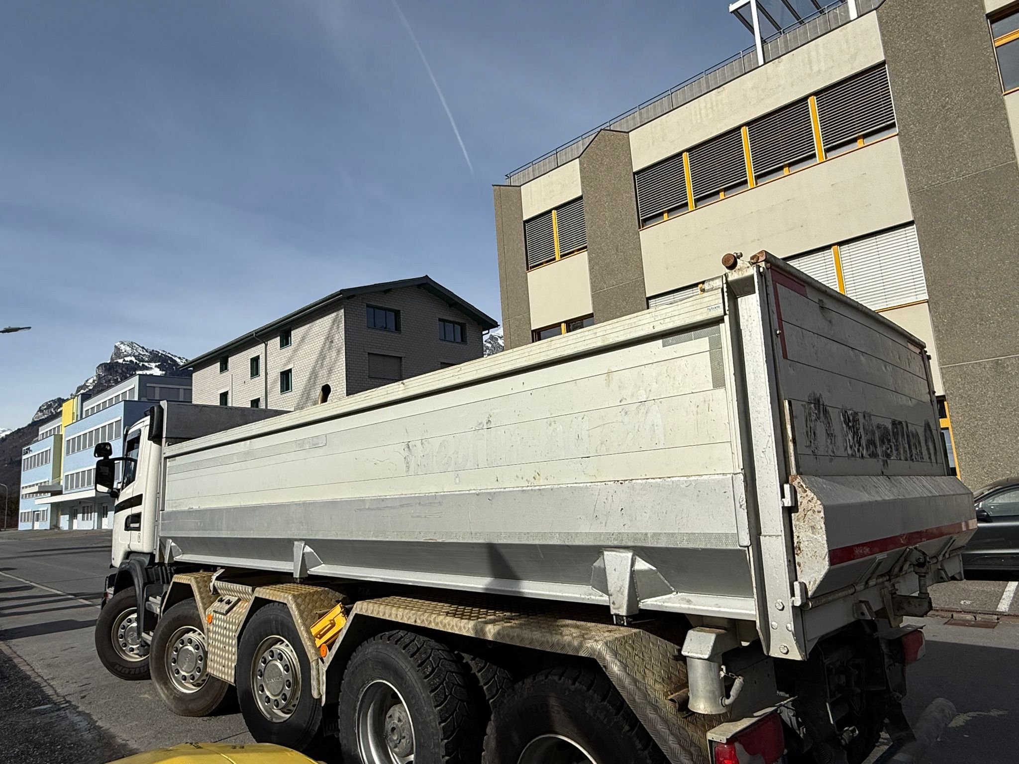 WhatsApp Image 2026-03-30 at 08.06.17 (5).jpeg